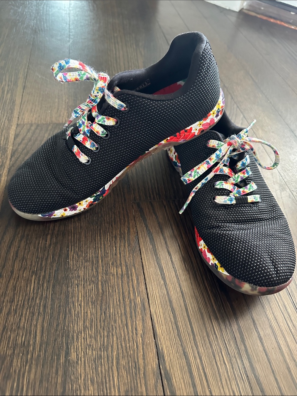 Nobull Daisy Trainer Womens Black Sneakers US 10 Floral Running Athletic Shoes